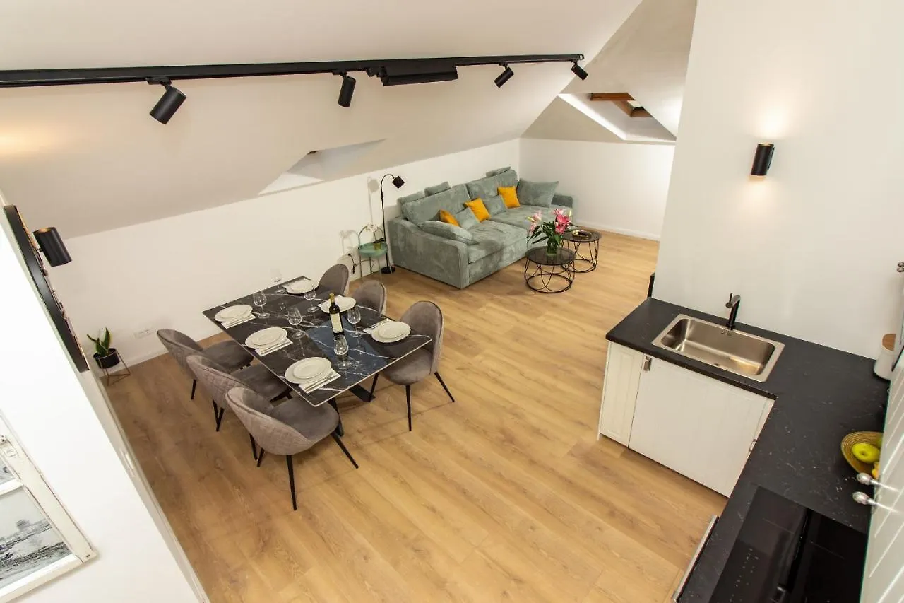 Beachside Apartment Attico Split 0*,