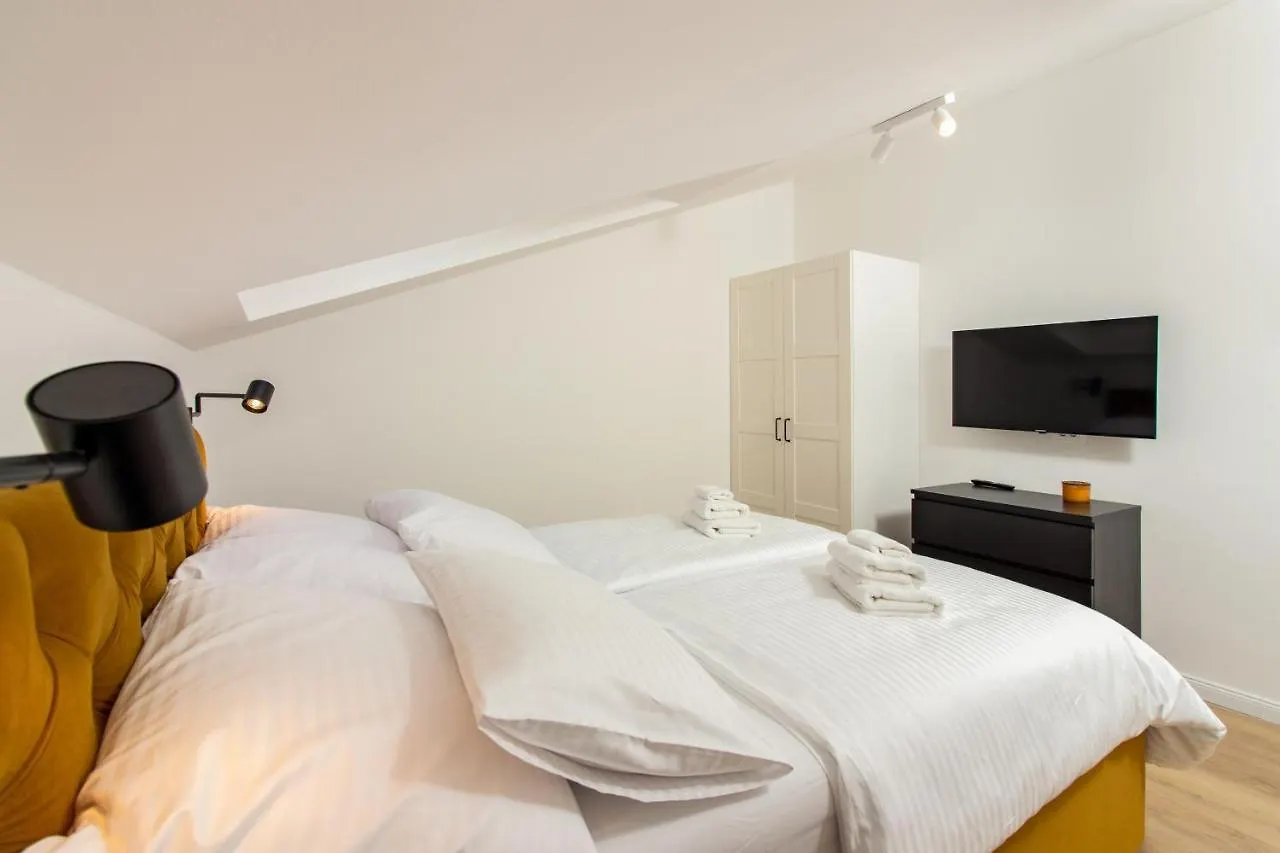 Beachside Apartment Attico Split
