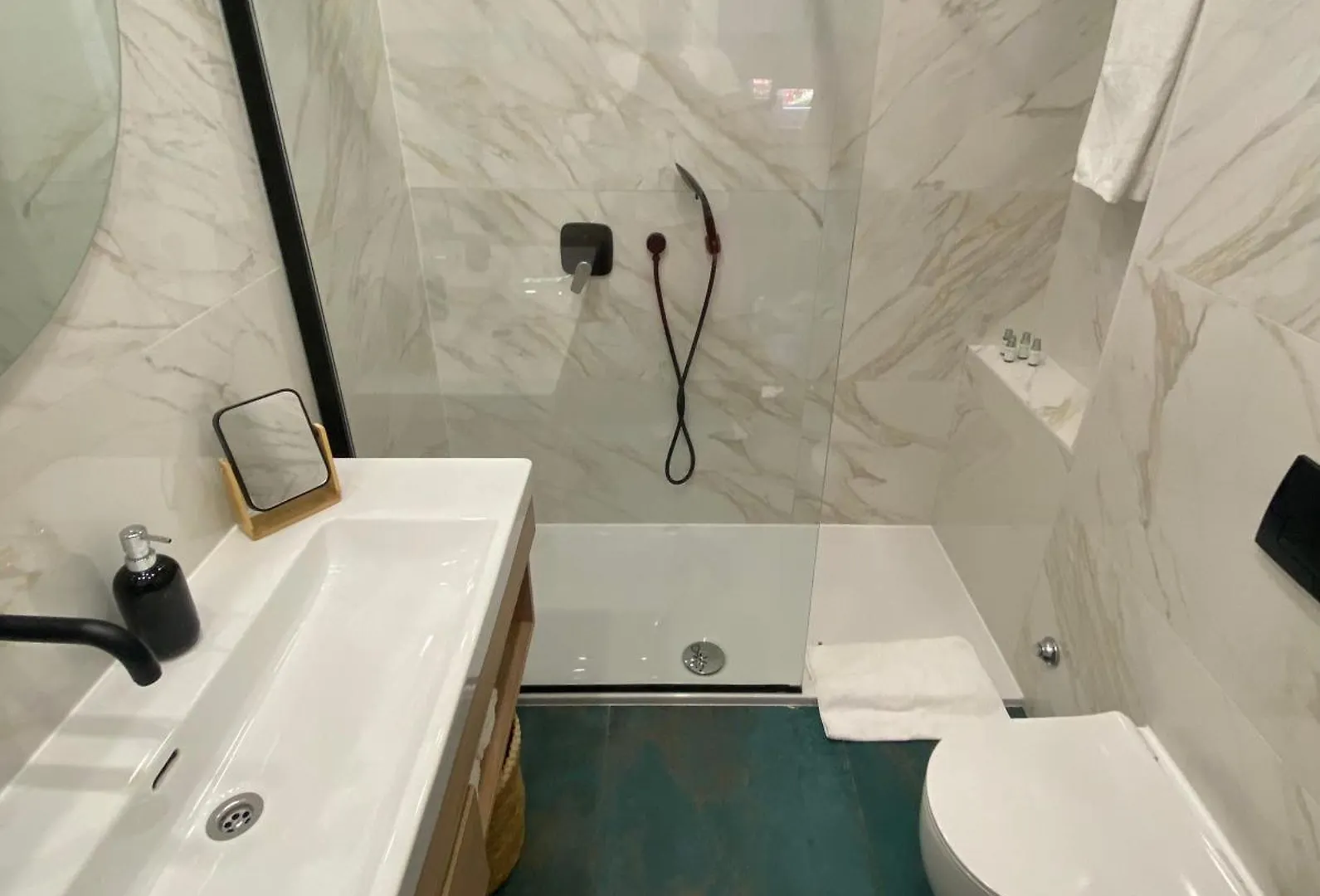 Beachside Apartment Attico Split